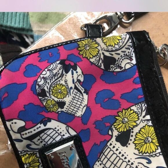 Betsey Johnson Cheetah Skull Wristlet - Picture 3 of 10
